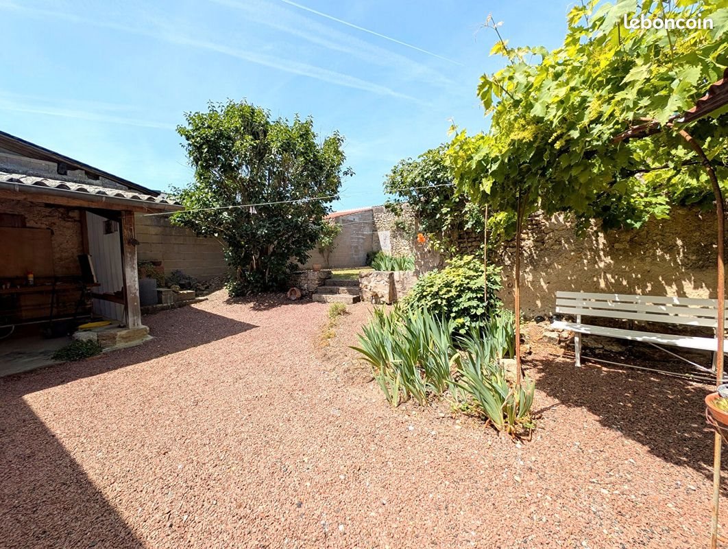 Maison à vendre, 92m², Montreuil-Bellay