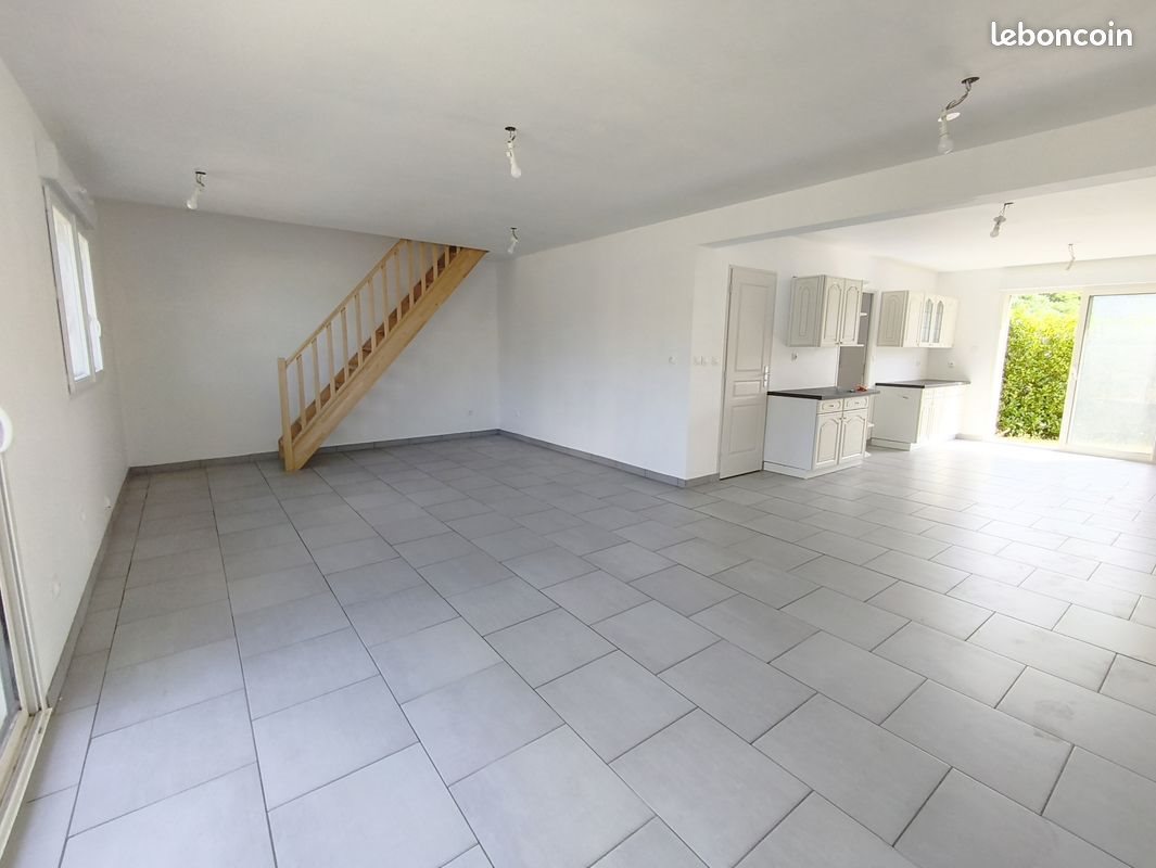 Maison à vendre, 113m², Pontvallain