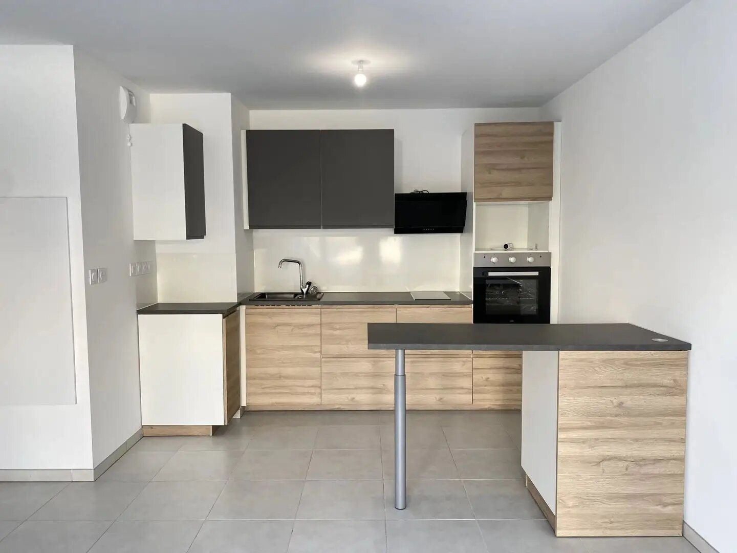 Appartement à louer, 42m², Meyreuil