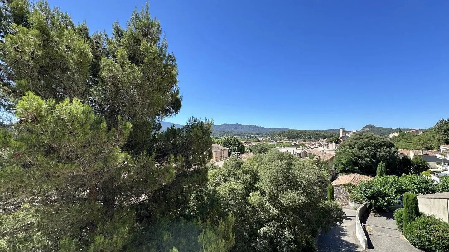 Appartement à louer, 92m², Gardanne