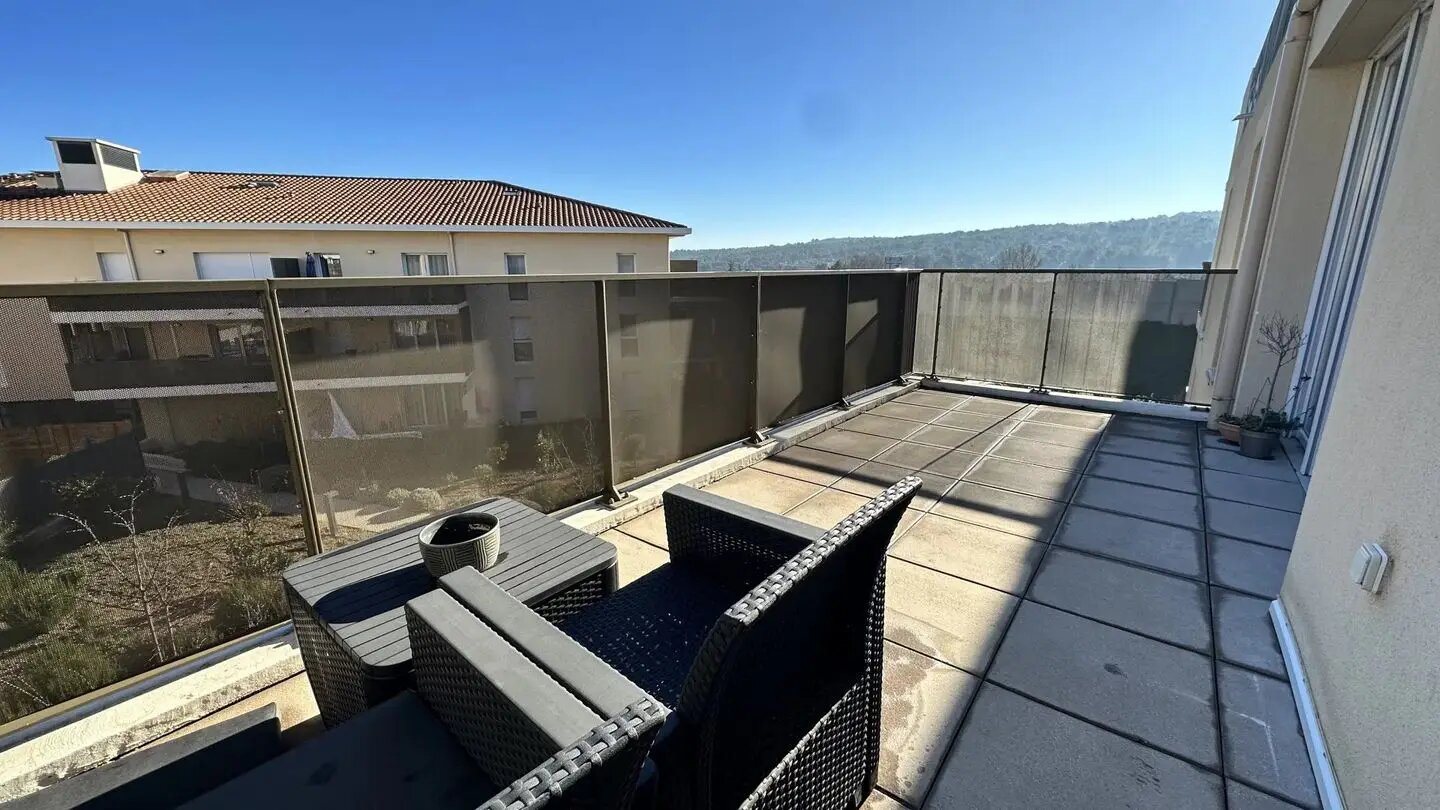 Appartement à louer, 43m², Meyreuil