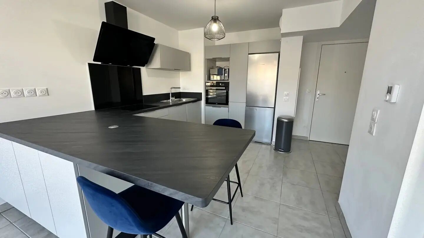 Appartement à louer, 43m², Meyreuil