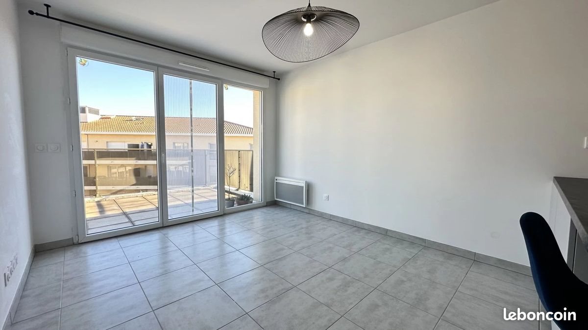 Appartement à louer, 43m², Meyreuil
