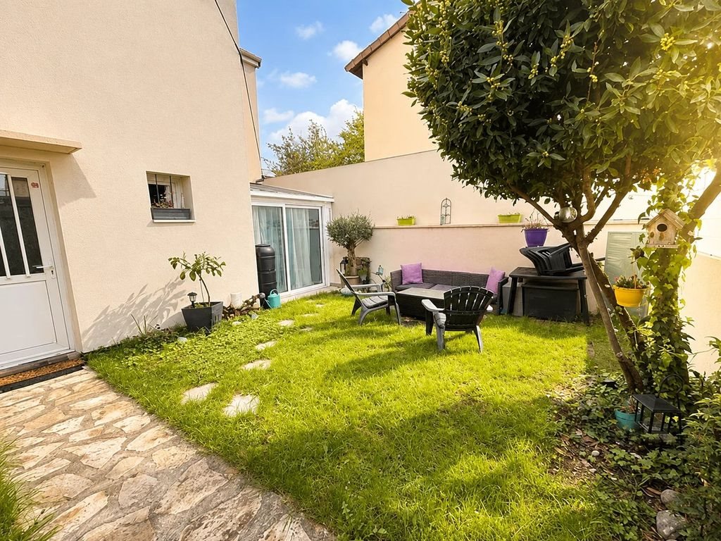 Maison à vendre, 120m², La Courneuve