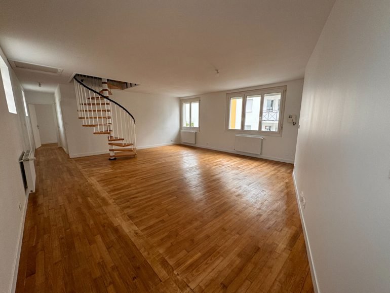 Appartement à louer, 123m², Vannes