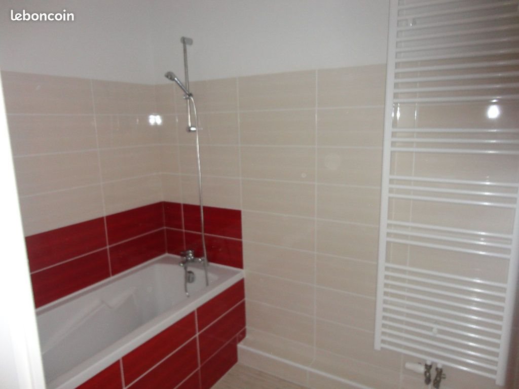 Appartement à louer, 61m², Plescop