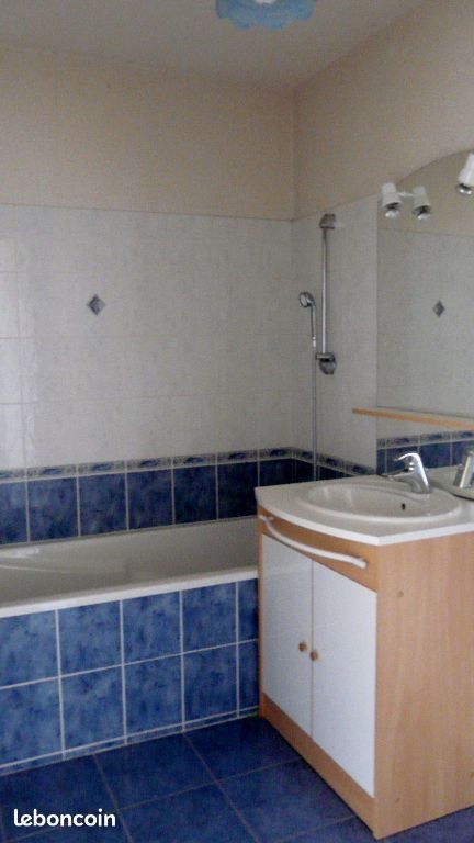 Appartement à louer, 65m², Vannes