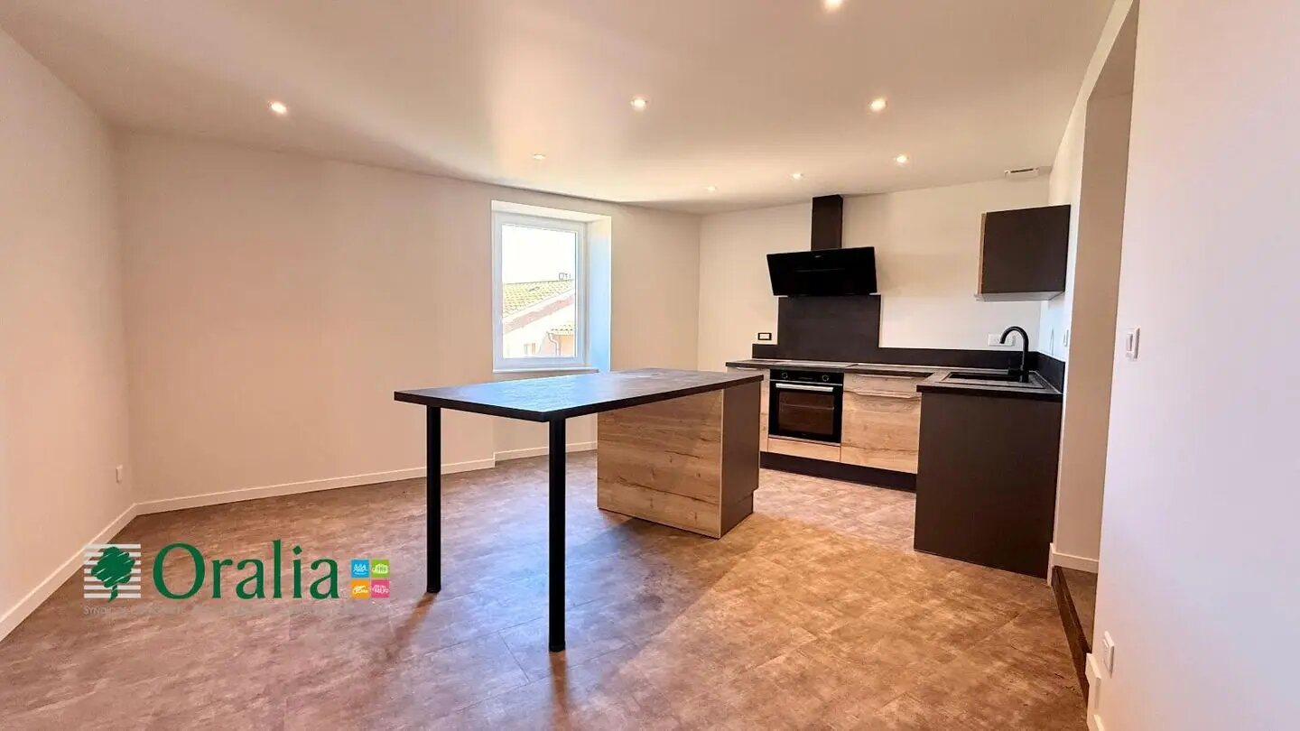 Maison à louer, 143m², Sarcey