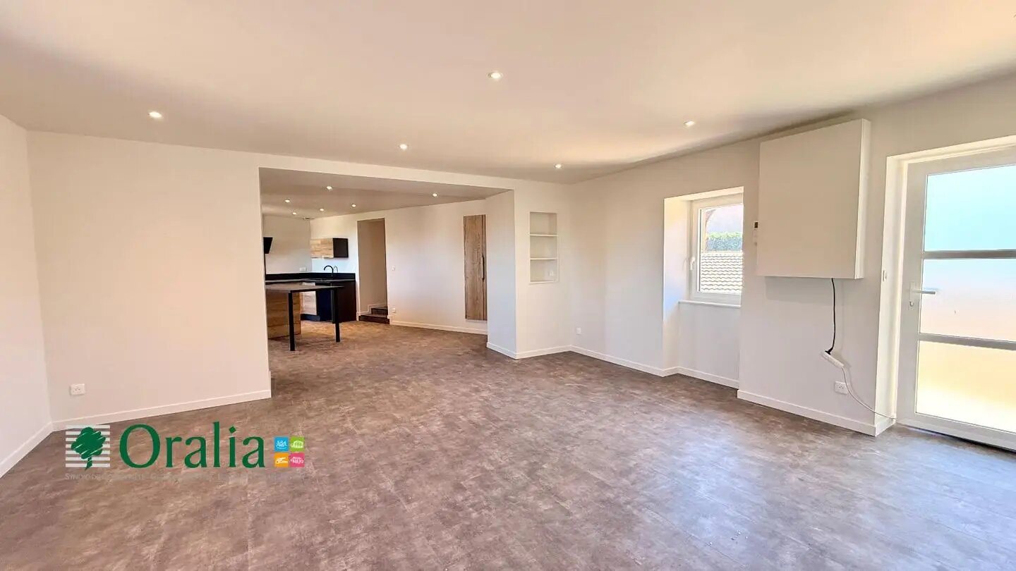 Maison à louer, 143m², Sarcey