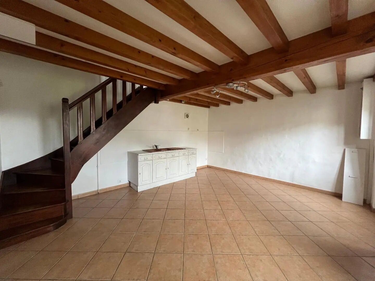 Maison à louer, 34m², Saint-Forgeux