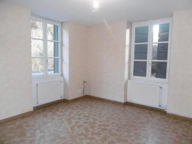 Appartement à louer, 59m², Sain-Bel