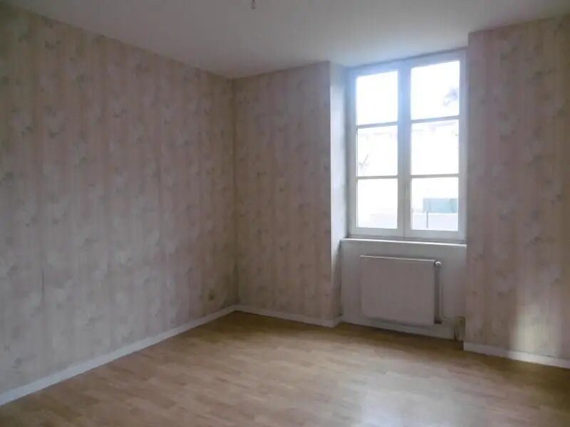 Appartement à louer, 59m², Sain-Bel