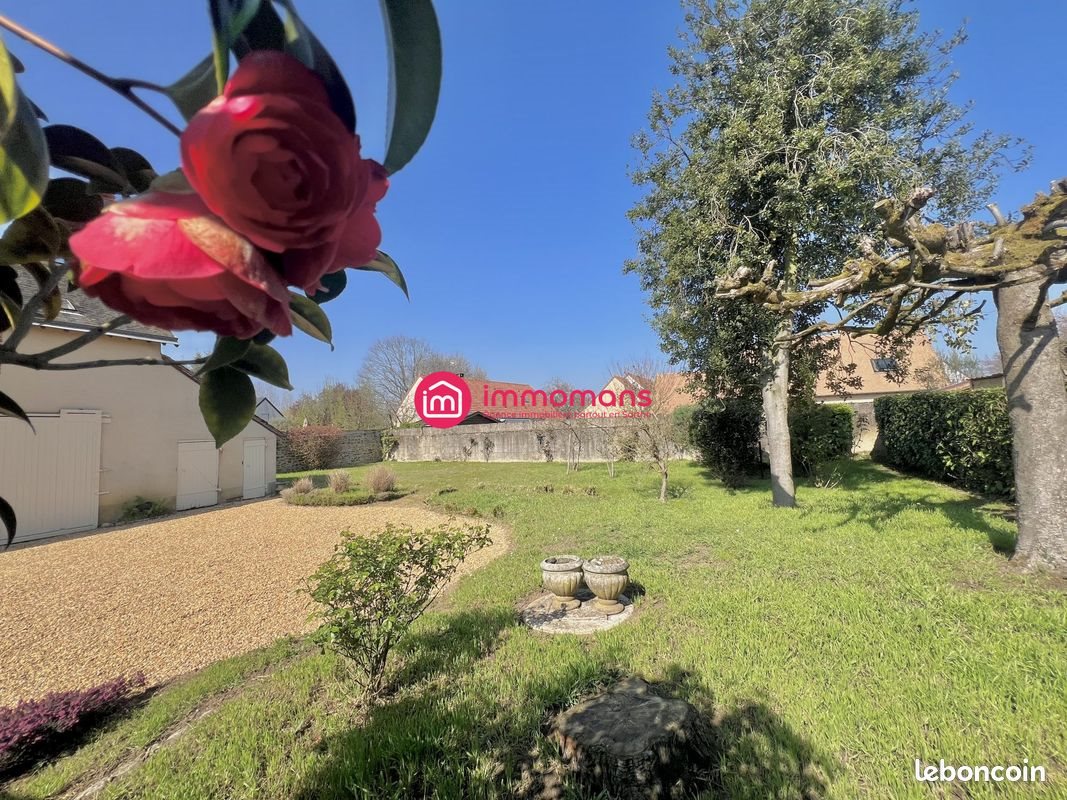 Maison à louer, 162m², Neuville-sur-Sarthe