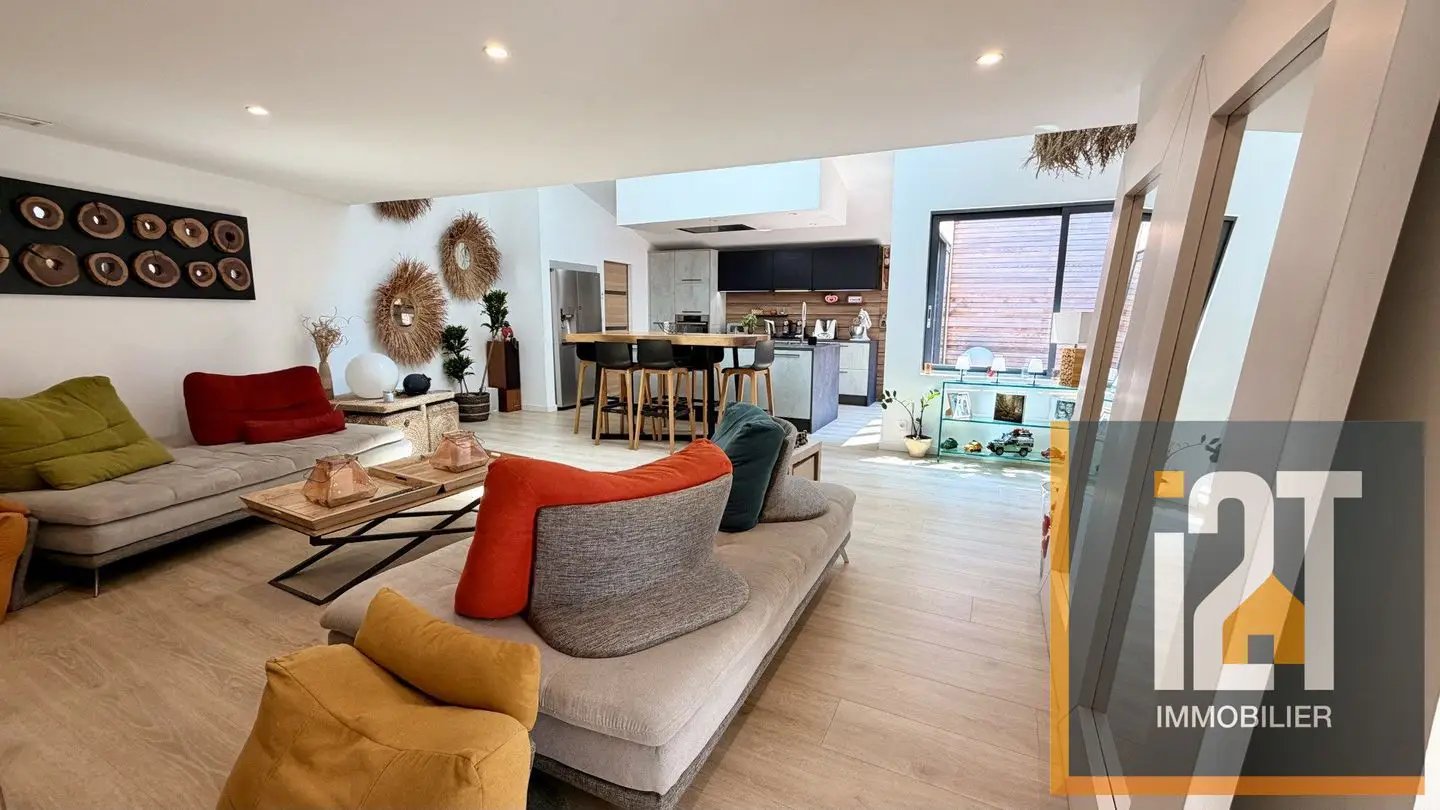 Appartement à vendre, 156m², Nîmes