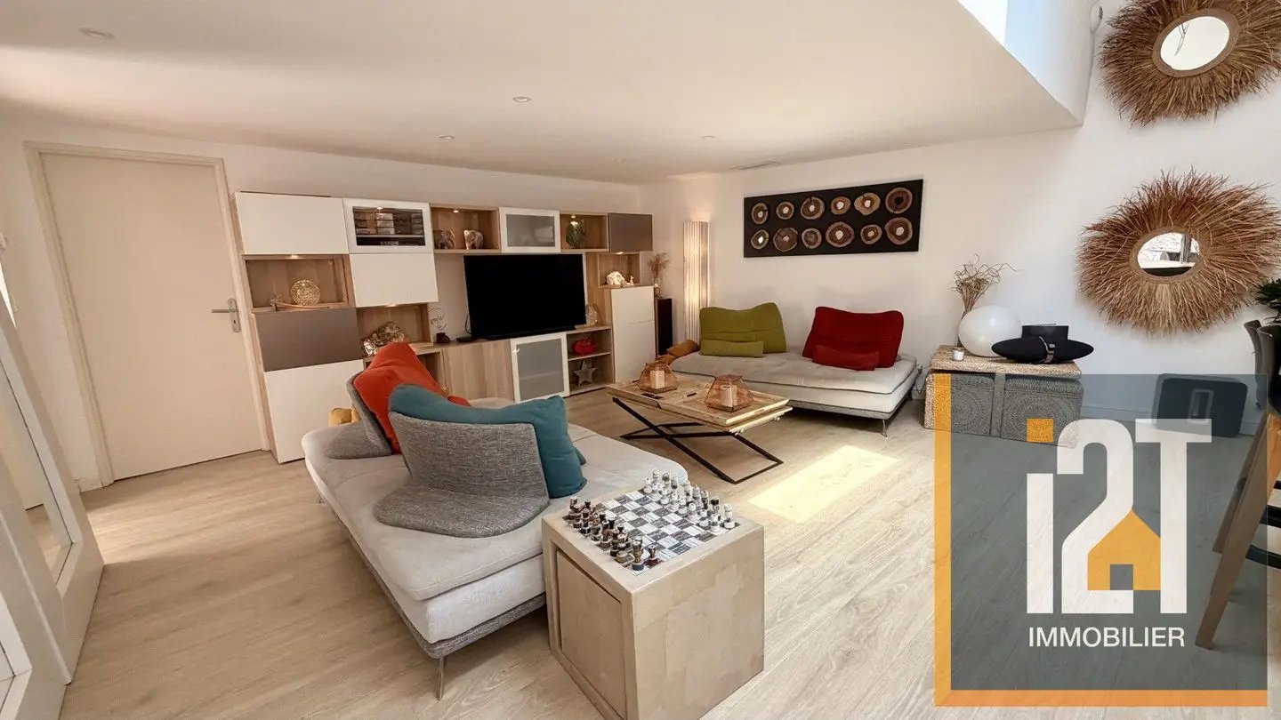 Appartement à vendre, 156m², Nîmes