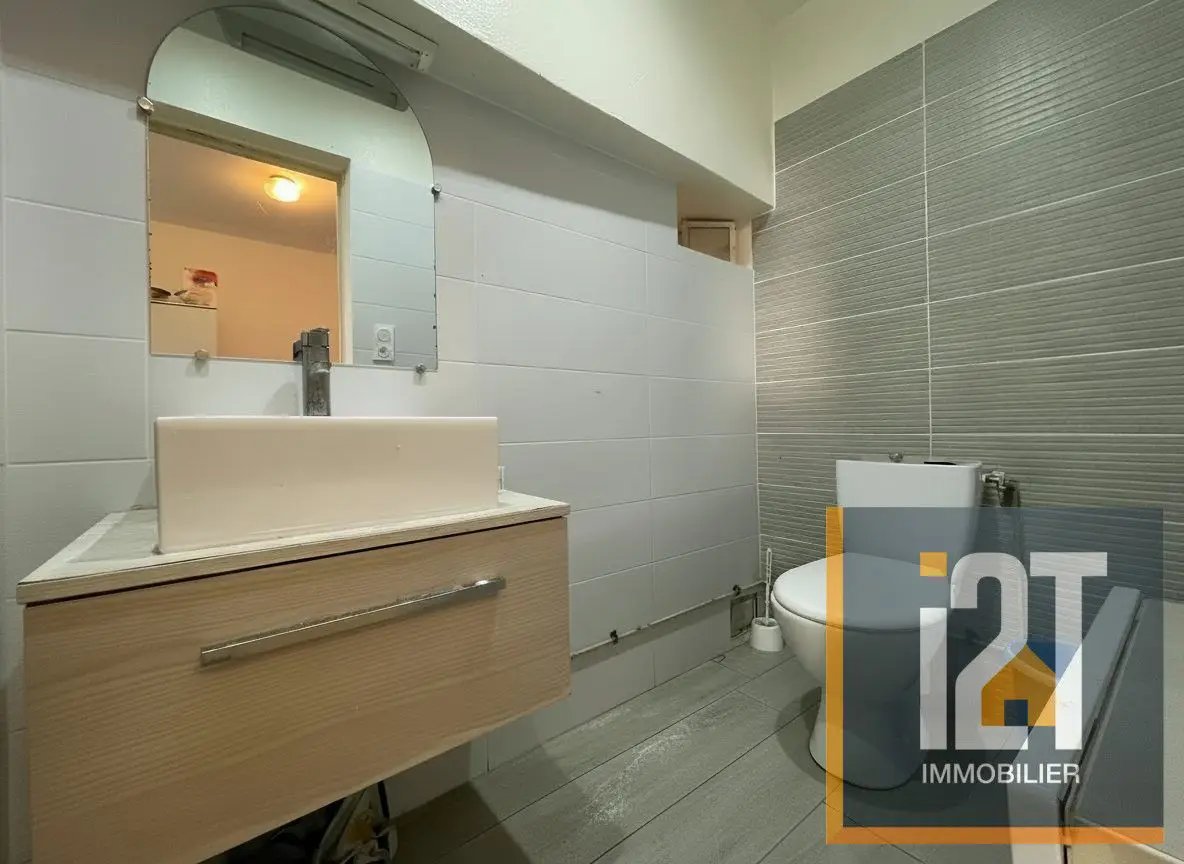 Appartement à vendre, 33m², Nîmes