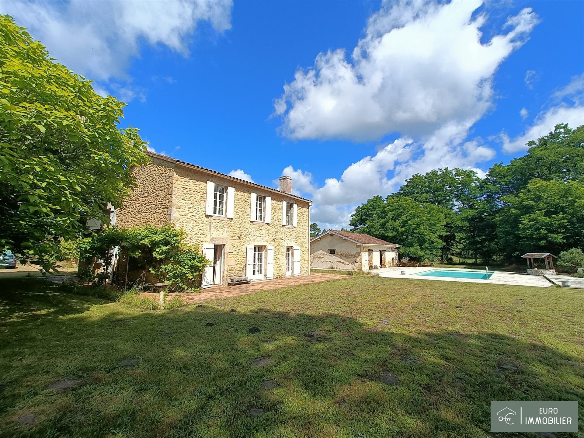 Maison à louer, 170m², Villandraut