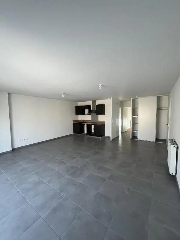 Appartement à louer, 65m², Seilh