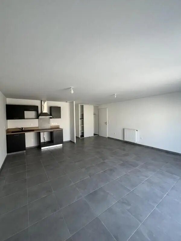 Appartement à louer, 65m², Seilh