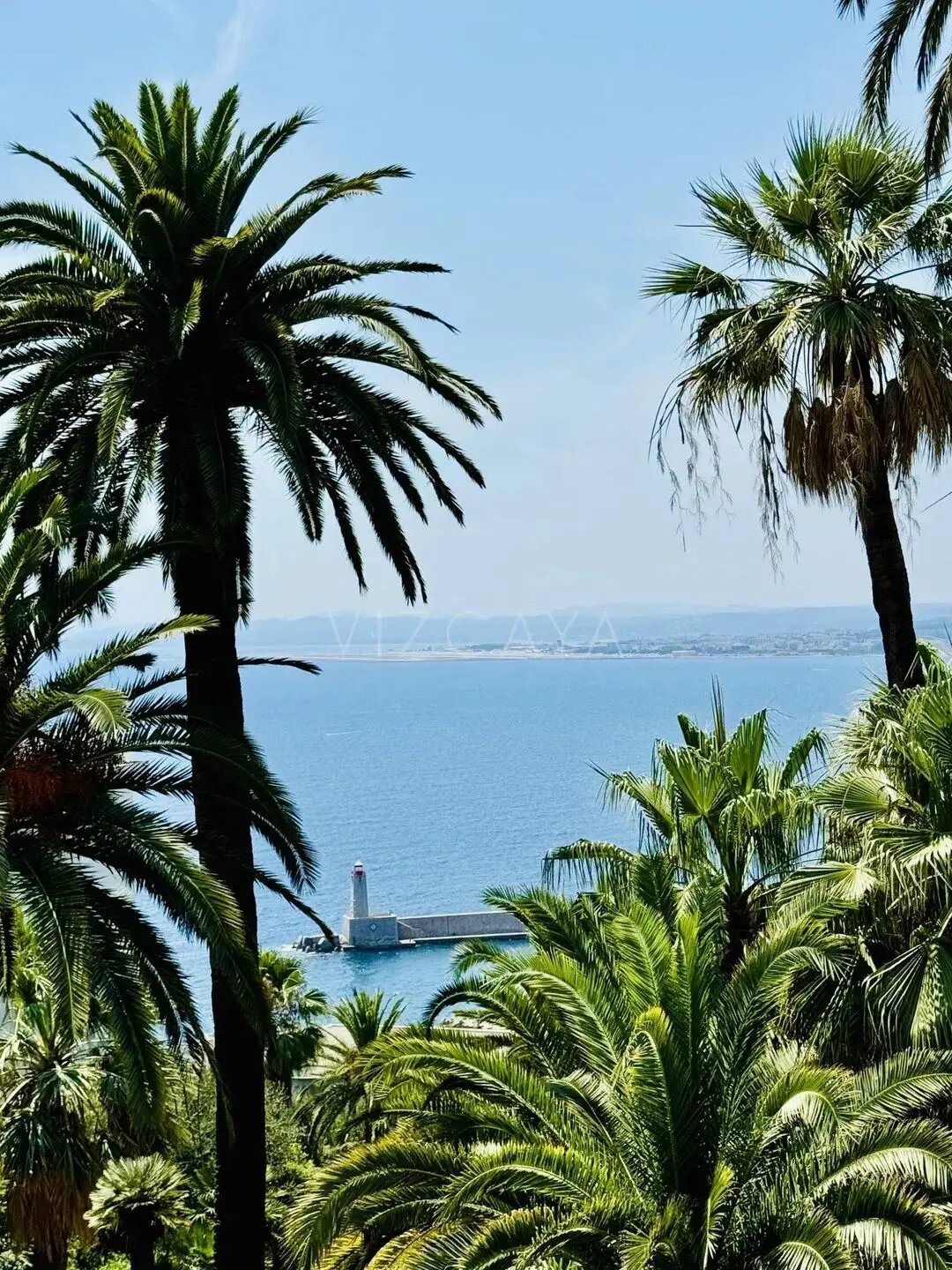 Appartement à louer, 77m², Nice
