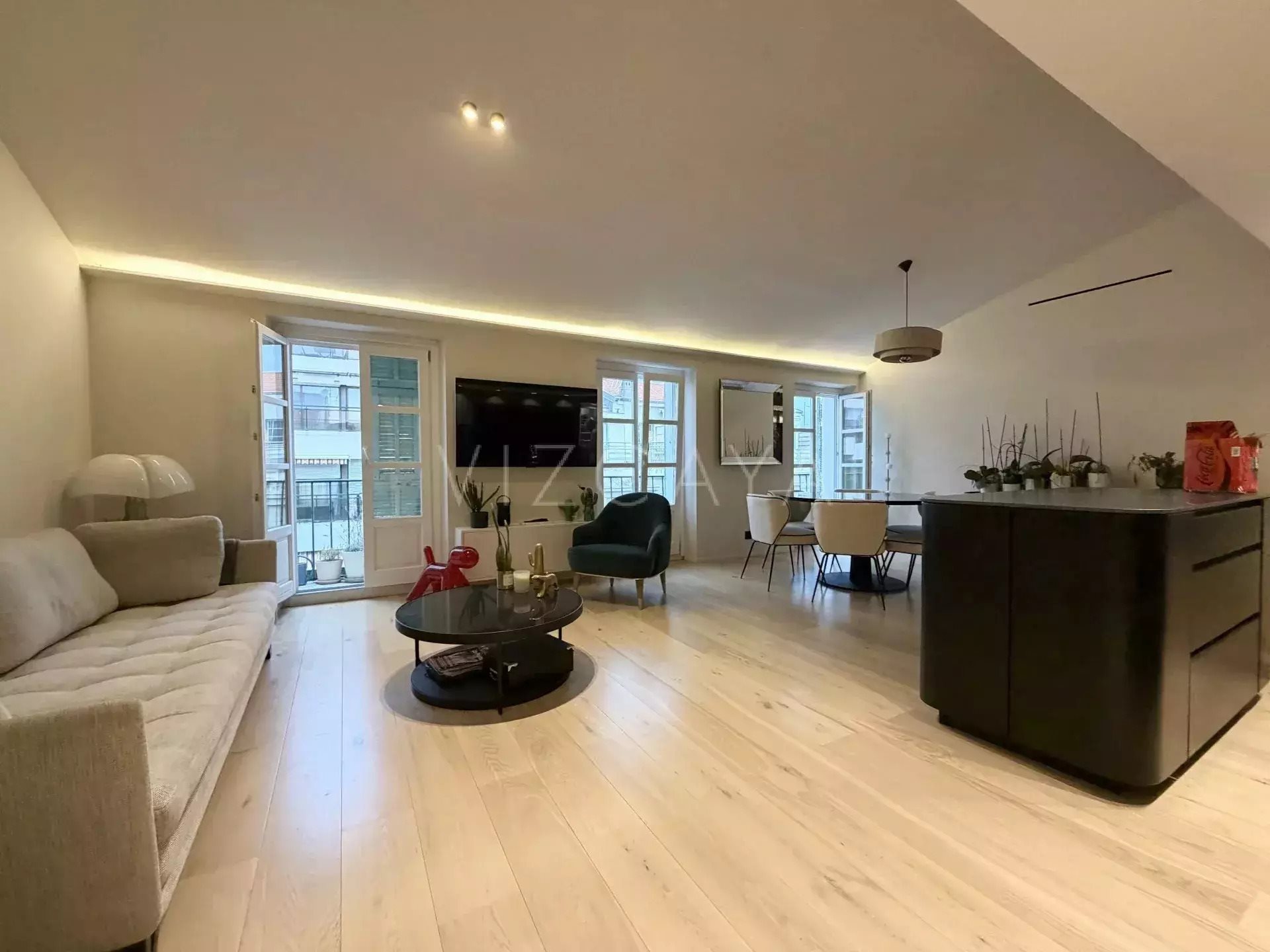 Appartement à louer, 76m², Nice