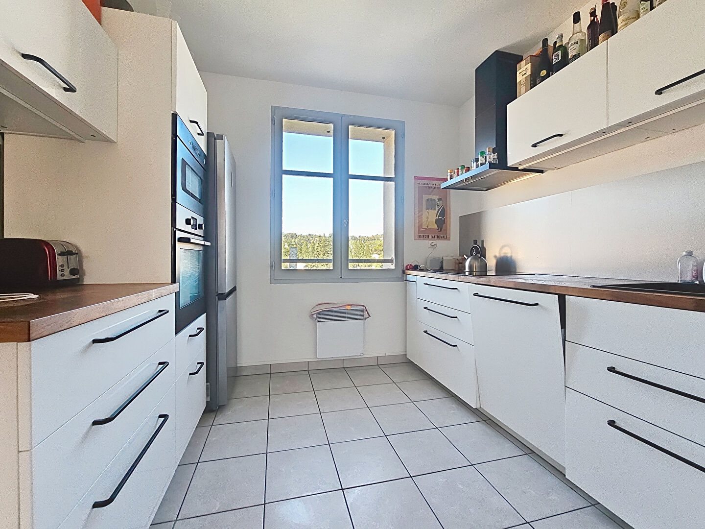 Appartement à vendre, 111m², Villeneuve-lès-Avignon