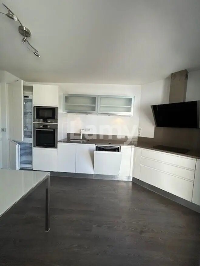 Appartement à louer, 92m², Seilh