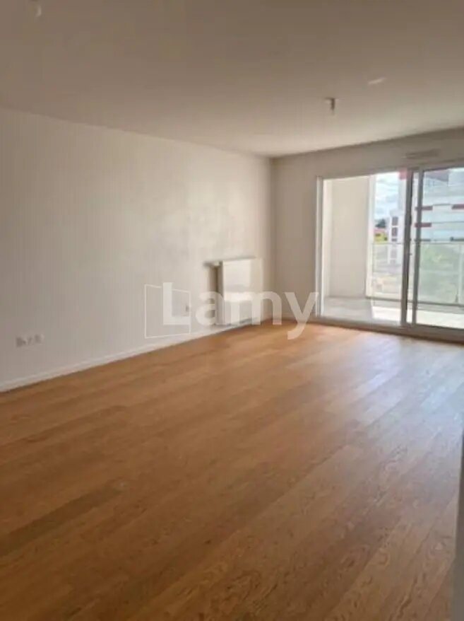 Appartement à louer, 100m², Neuilly-sur-Marne