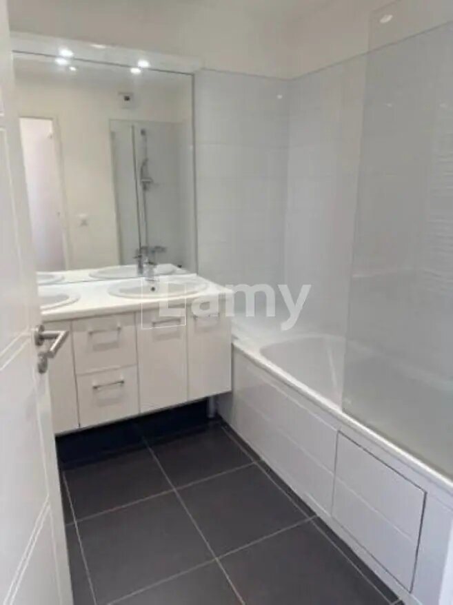 Appartement à louer, 100m², Neuilly-sur-Marne