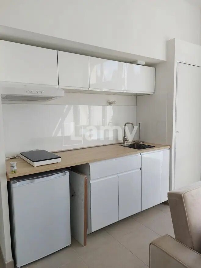 Appartement à louer, 28m², Saint-Rémy-de-Provence