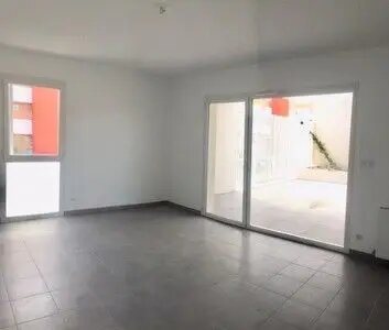 Appartement à louer, 56m², Miramas