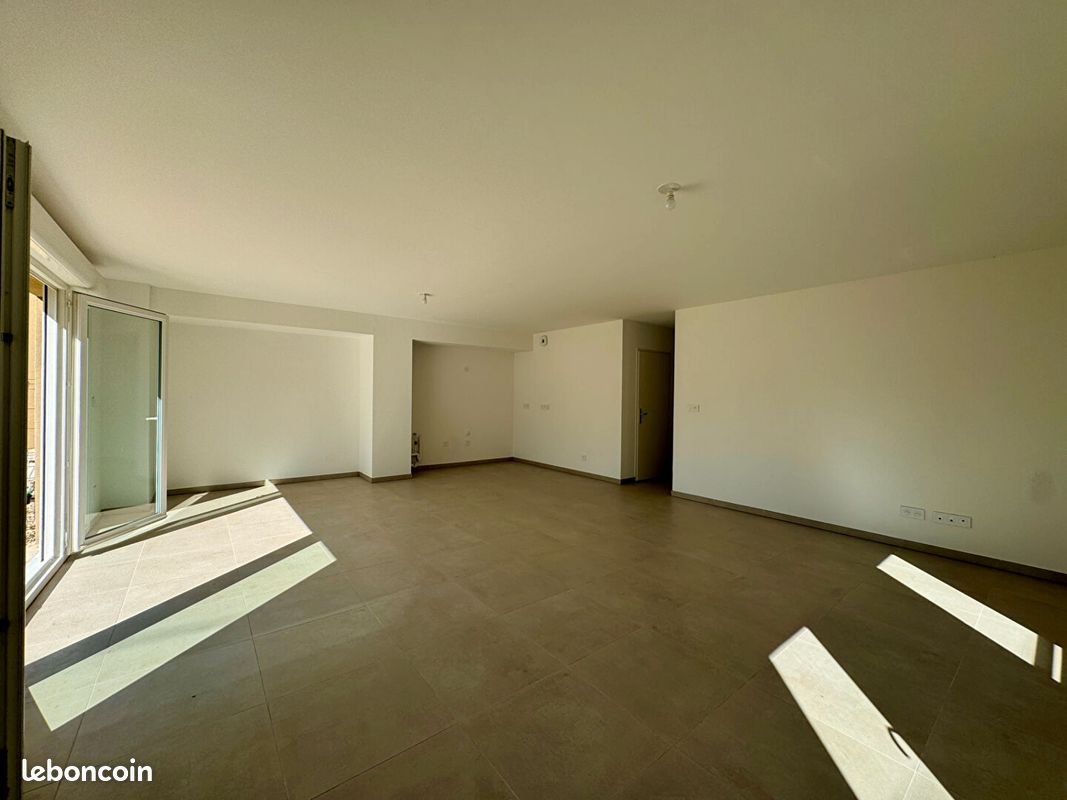 Appartement à vendre, 100m², Salon-de-Provence