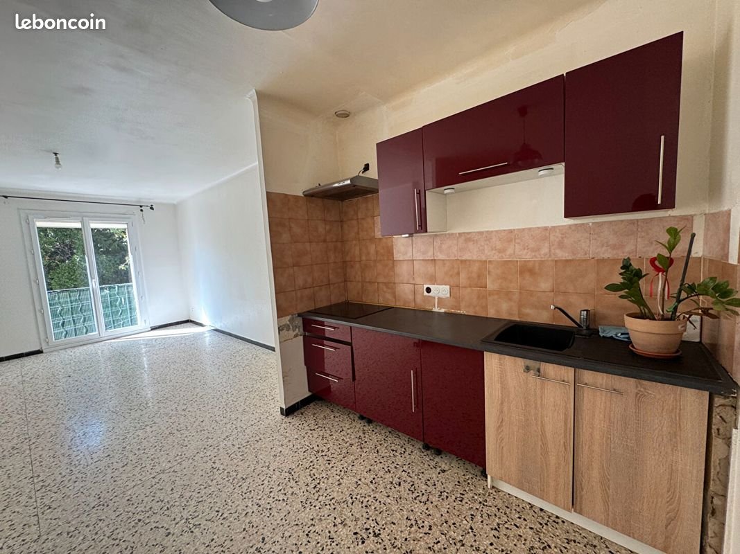 Appartement à vendre, 65m², Pélissanne