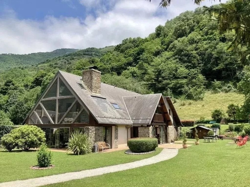 Maison à vendre, 306m², Juzet-de-Luchon