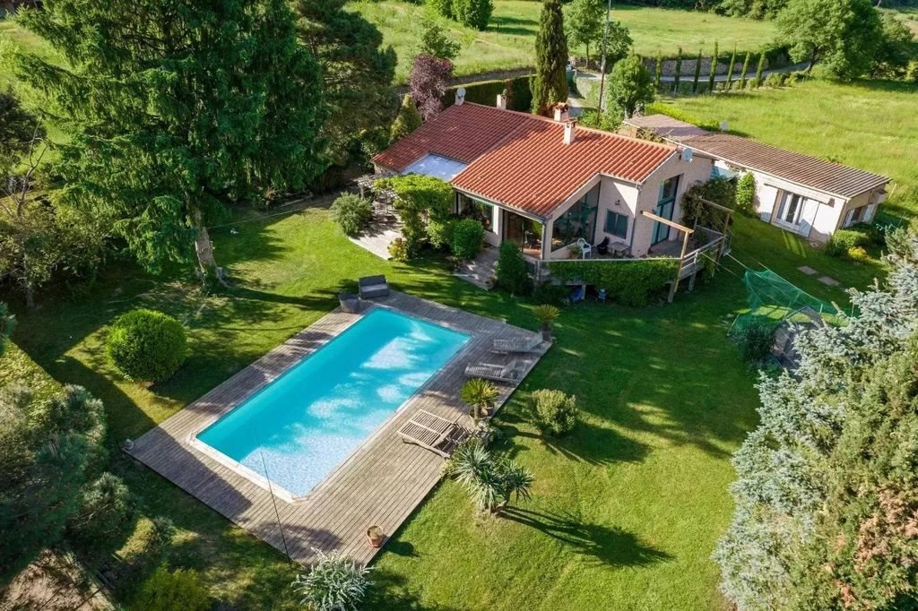 Maison à vendre, 147m², Estoher