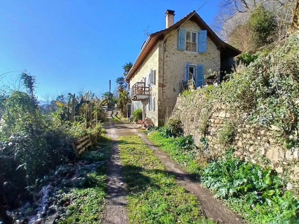 Maison à vendre, 155m², Gan