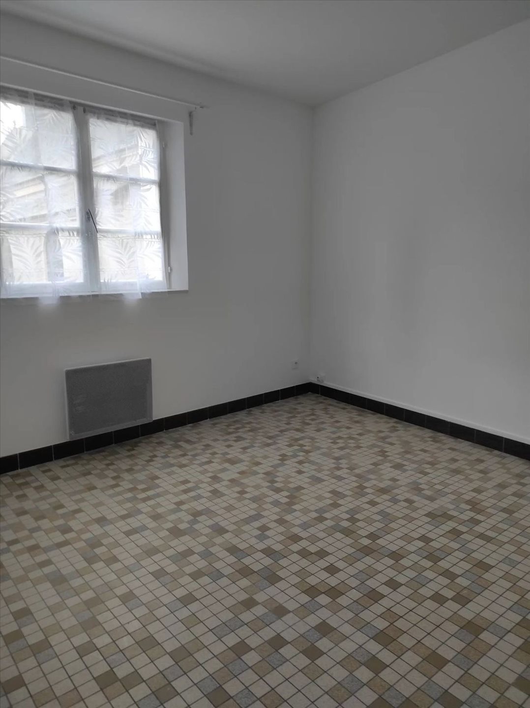 Appartement à louer, 32m², Montreuil-Bellay