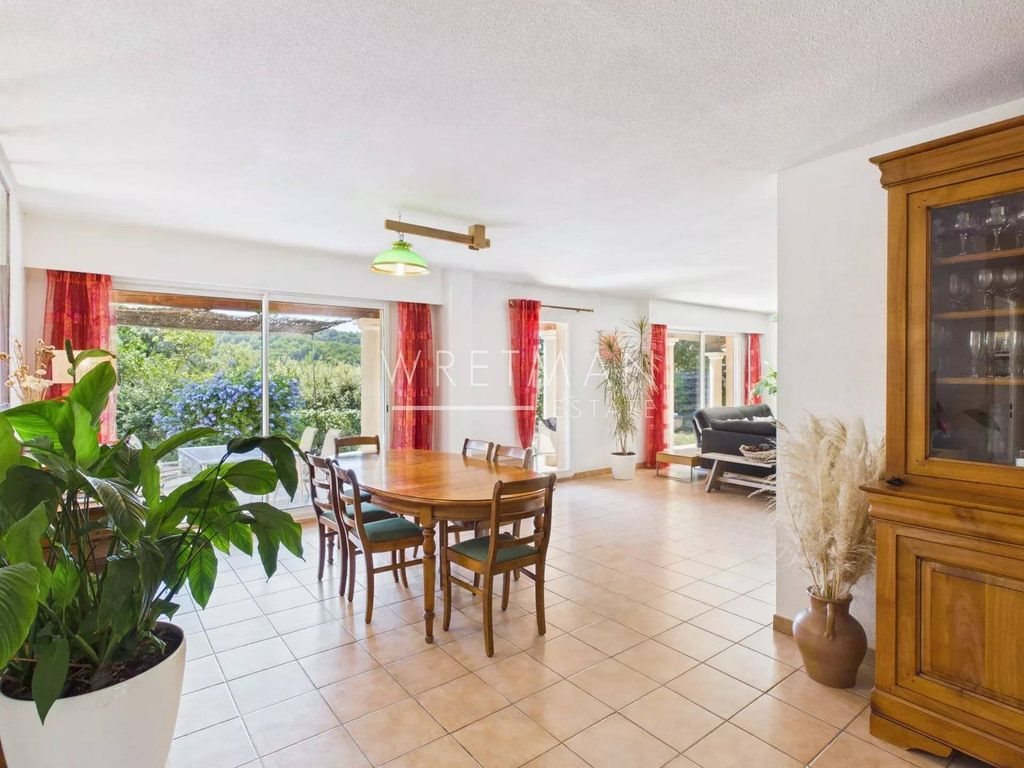 Maison à vendre, 163m², Valbonne