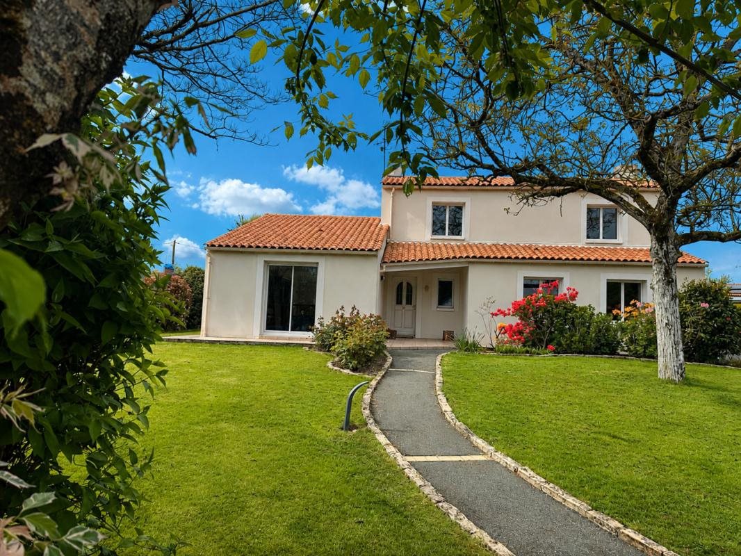 Maison à vendre, 180m², Aubigny-Les Clouzeaux