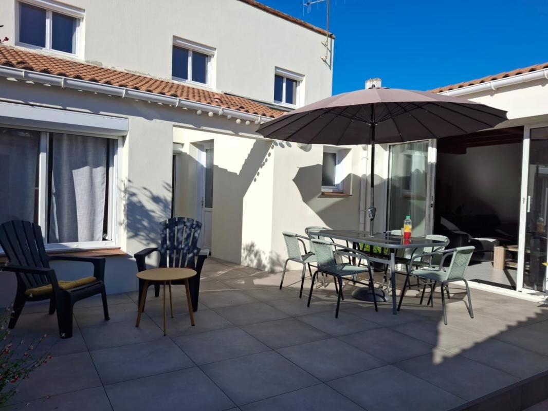 Maison à vendre, 157m², Nieul-le-Dolent