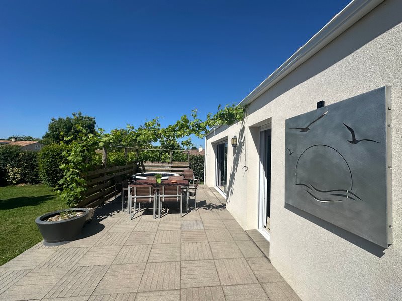 Maison à vendre, 129m², Nesmy