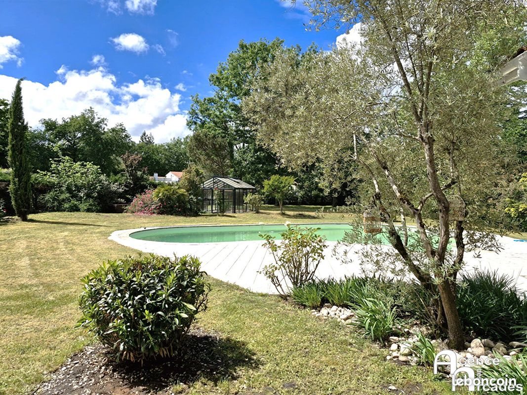 Maison à vendre, 200m², Saint-Sulpice-et-Cameyrac