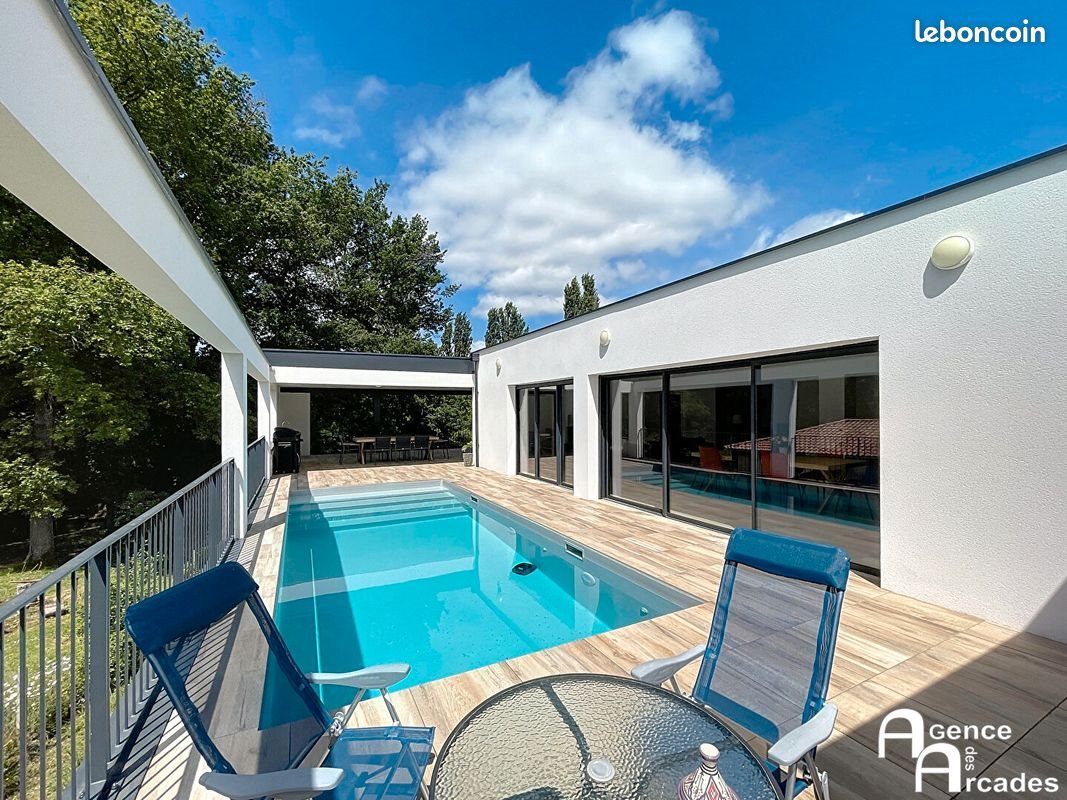 Maison à vendre, 452m², Créon