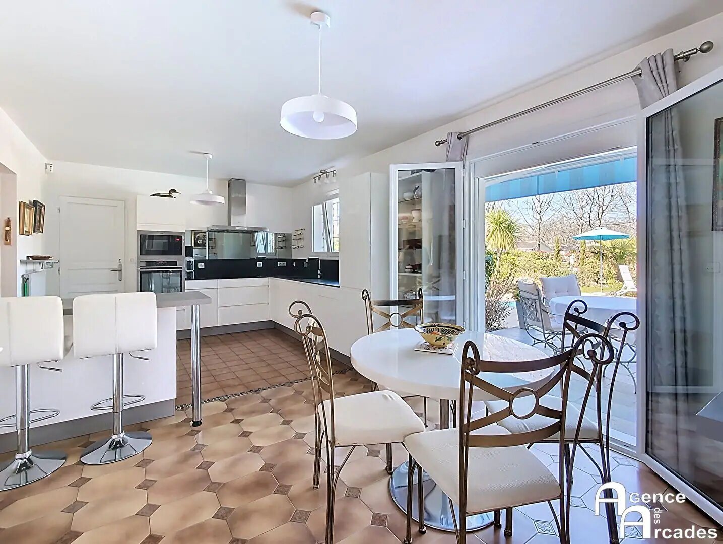 Maison à vendre, 204m², Saint-Sulpice-et-Cameyrac