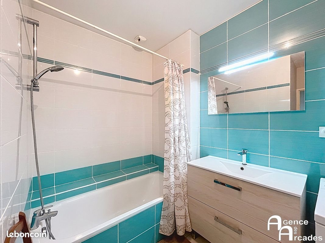 Maison à louer, 66m², Saint-Sulpice-et-Cameyrac