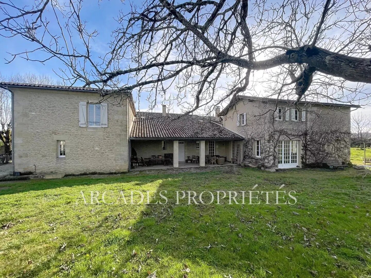 Maison à vendre, 615m², Naujan-et-Postiac