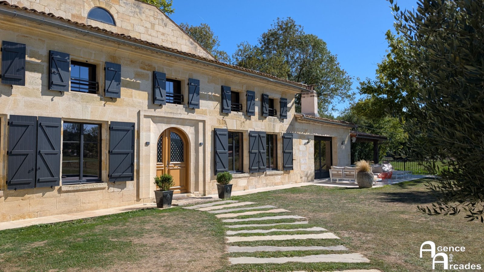 Maison à vendre, 573m², Libourne