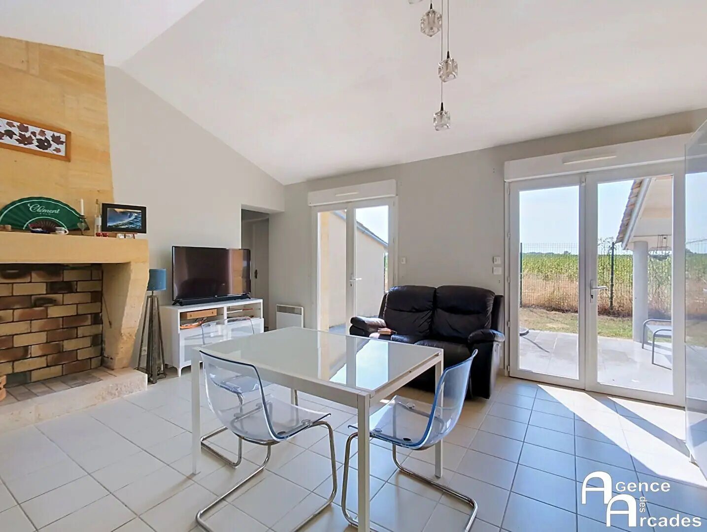 Maison à vendre, 94m², Arveyres