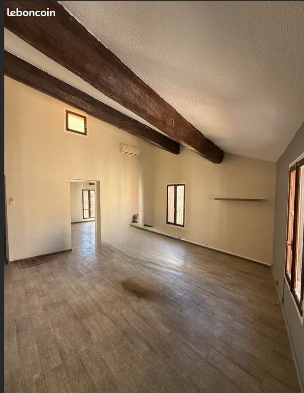 Appartement à louer, 72m², Claira