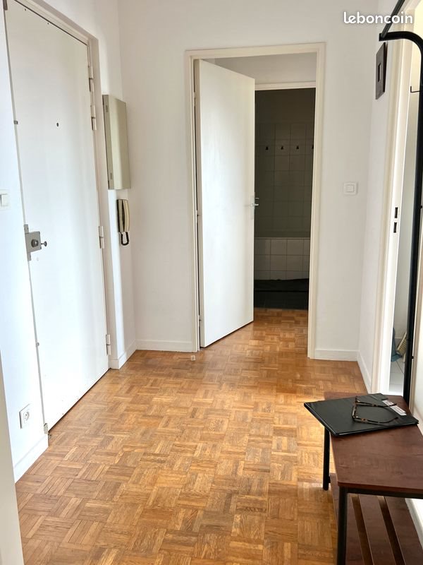 Appartement à louer, 57m², Puteaux